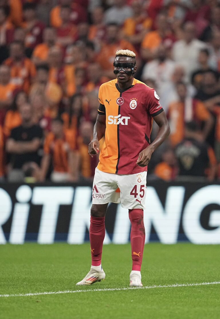 Mampukah Victor Osimhen Jadi Solusi Bagi Lini Depan Manchester United?