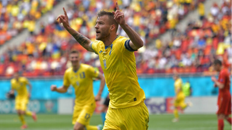 Andriy Yarmolenko: Bintang Sepak Bola Ukraina