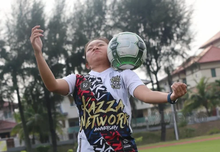 Profil Nur Shazreen Munazli: Bintang Futsal Wanita Malaysia