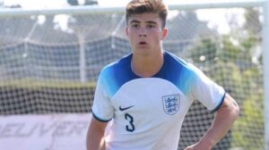 profil-harry-amass-pemain-bola-muda-yang-menjanjikan