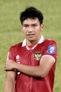profil-lengkap-pemain-bola-witan-sulaeman