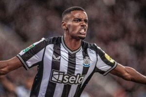 profil-pemain-bola-alexander-isak-bintang-muda-dari-swedia