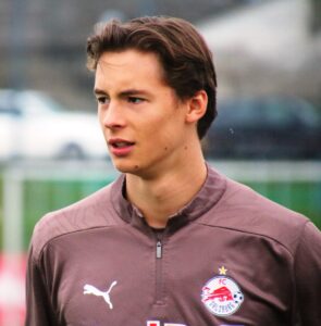 profil-pemain-bola-john-mellberg-karir-dan-prestasinya