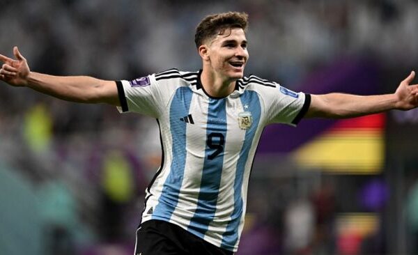 Julian Alvarez: Profil dan Perjalanan Karier Pemain Bola Muda Argentina
