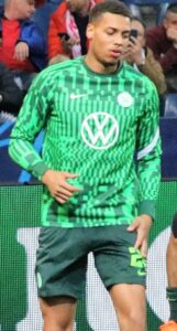 profil-lengkap-pemain-bola-felix-nmecha-karir-dan-prestasi