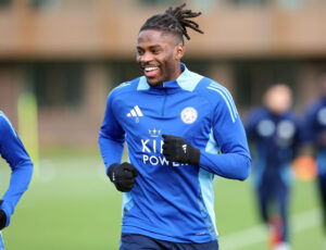 profil-pemain-bola-caleb-okoli-karier-dan-prestasinya