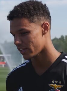 profil-lengkap-pemain-bola-alexander-bah-dan-kariernya