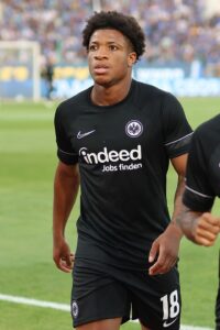 profil-lengkap-pemain-bola-jessic-ngankam-dan-perjalanannya