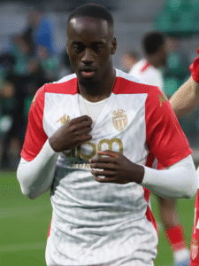 profil-pemain-bola-jordan-teze-karier-dan-prestasinya