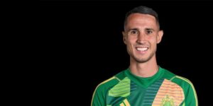 profil-pemain-bola-odysseas-vlachodimos-penjaga-gawang-andal-yunani