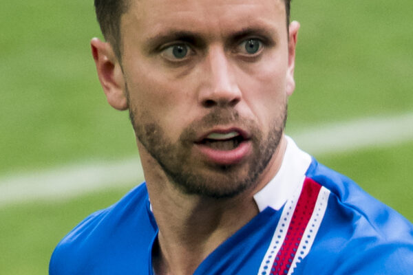Profil Pemain Sepak Bola Ívar Örn Árnason: Karier dan Prestasinya