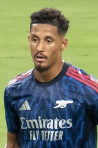 william-saliba-profil-dan-perjalanan-karier-pemain-bola