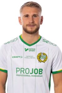 profil-dan-perjalanan-karier-pemain-bola-simon-strand