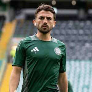 profil-greg-taylor-pemain-bola-terpercaya-dan-berpengaruh