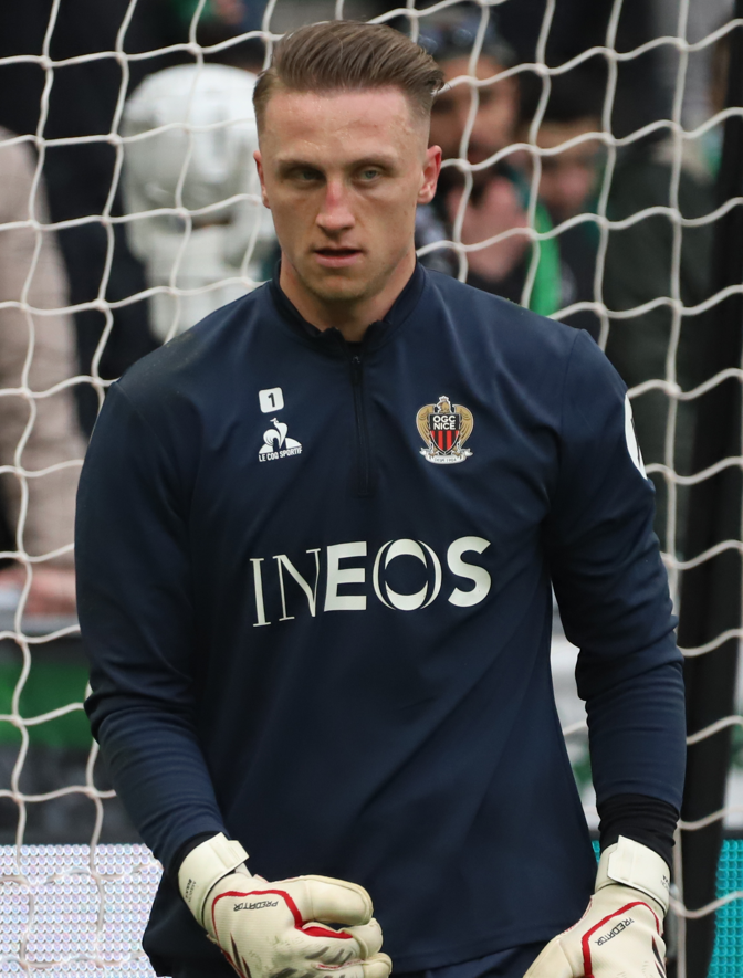 profil-dan-perjalanan-karier-pemain-bola-marcin-bulka