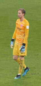 profil-pemain-bola-frederik-ronnow-kiper-handal-denmark