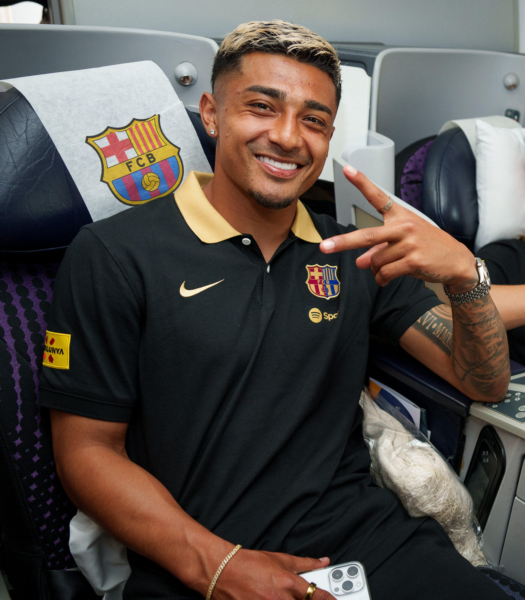 profil-pemain-bola-julian-araujo-karir-dan-prestasinya