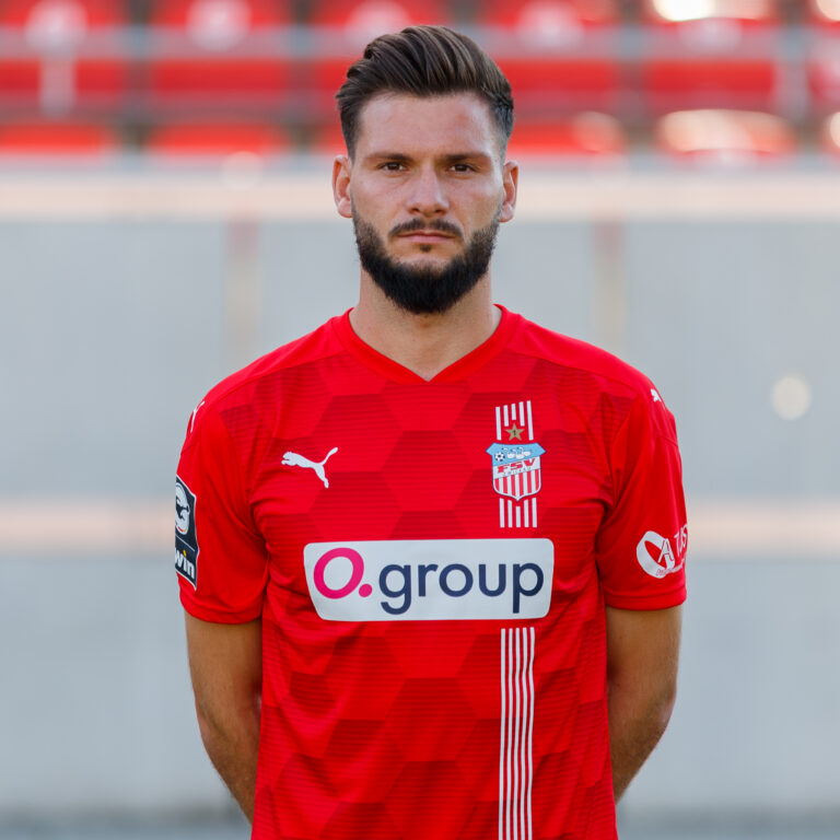 profil-pemain-bola-marco-schikora-karier-dan-prestasi-terbaru