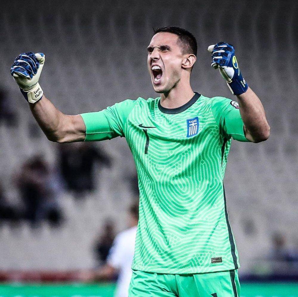 profil-pemain-bola-odysseas-vlachodimos-kiper-timnas-yunani